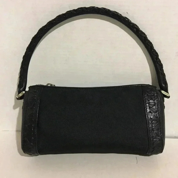 Michael kors Black Nylon shoulder bag - Picture 2 of 8